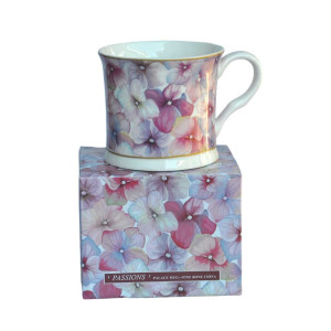 Beautiful Flowers Petals Passions Heritage Fine Bone China Tea Coffee Palace Mug